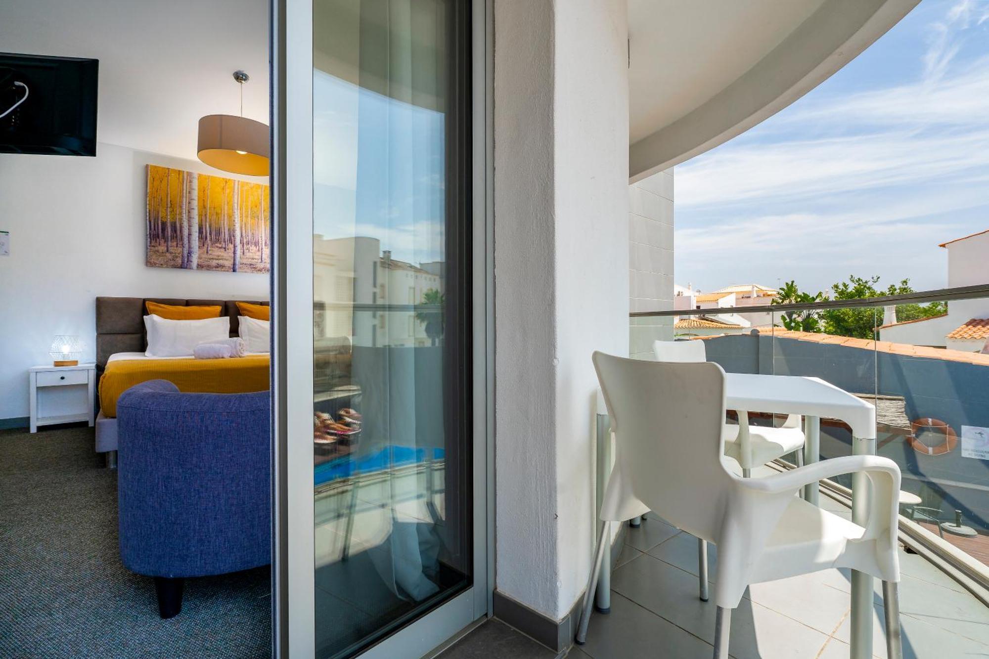 Hotel Kr - Lounge 3*